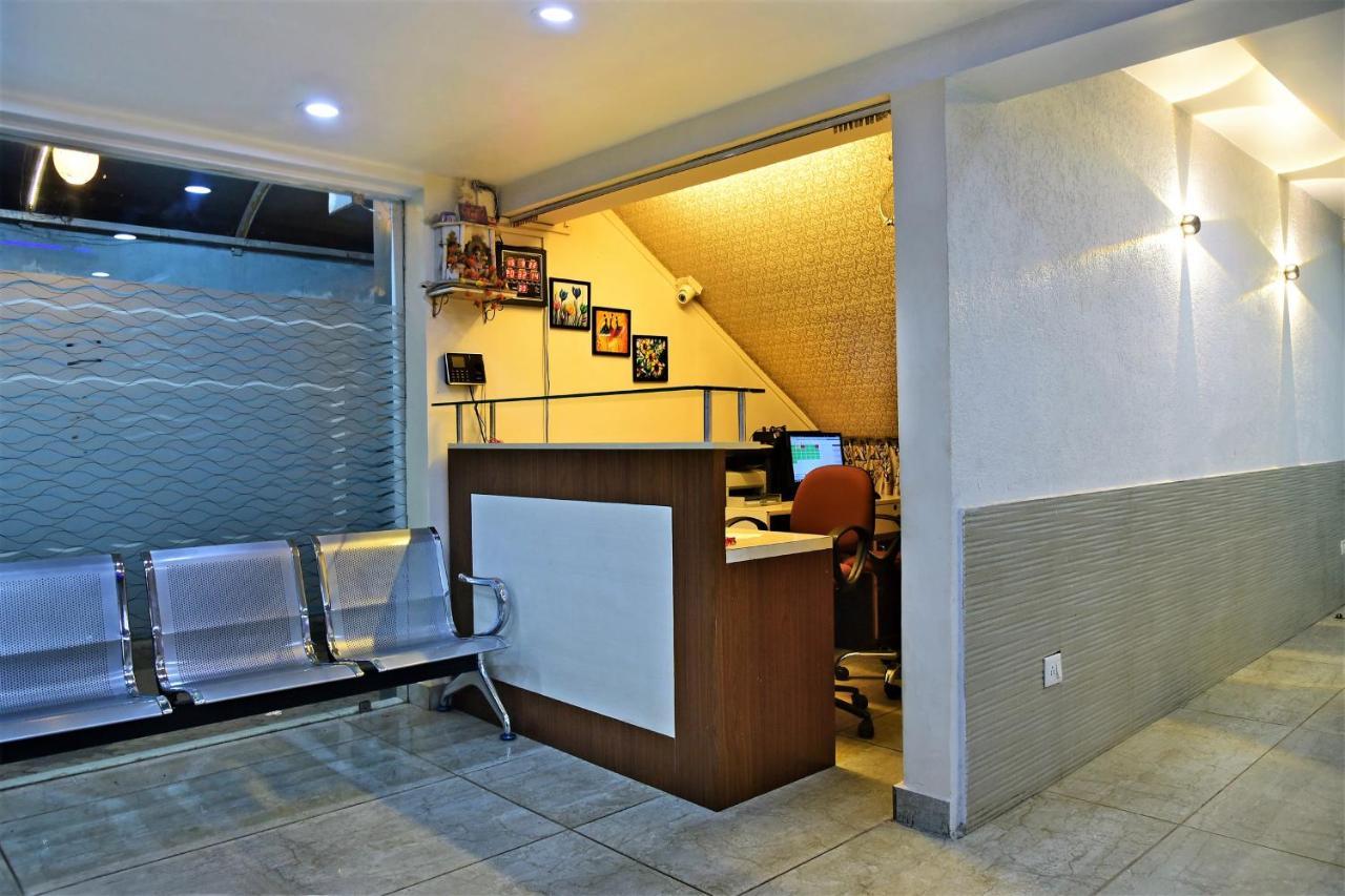 Reliable Inn Calcutta Extérieur photo