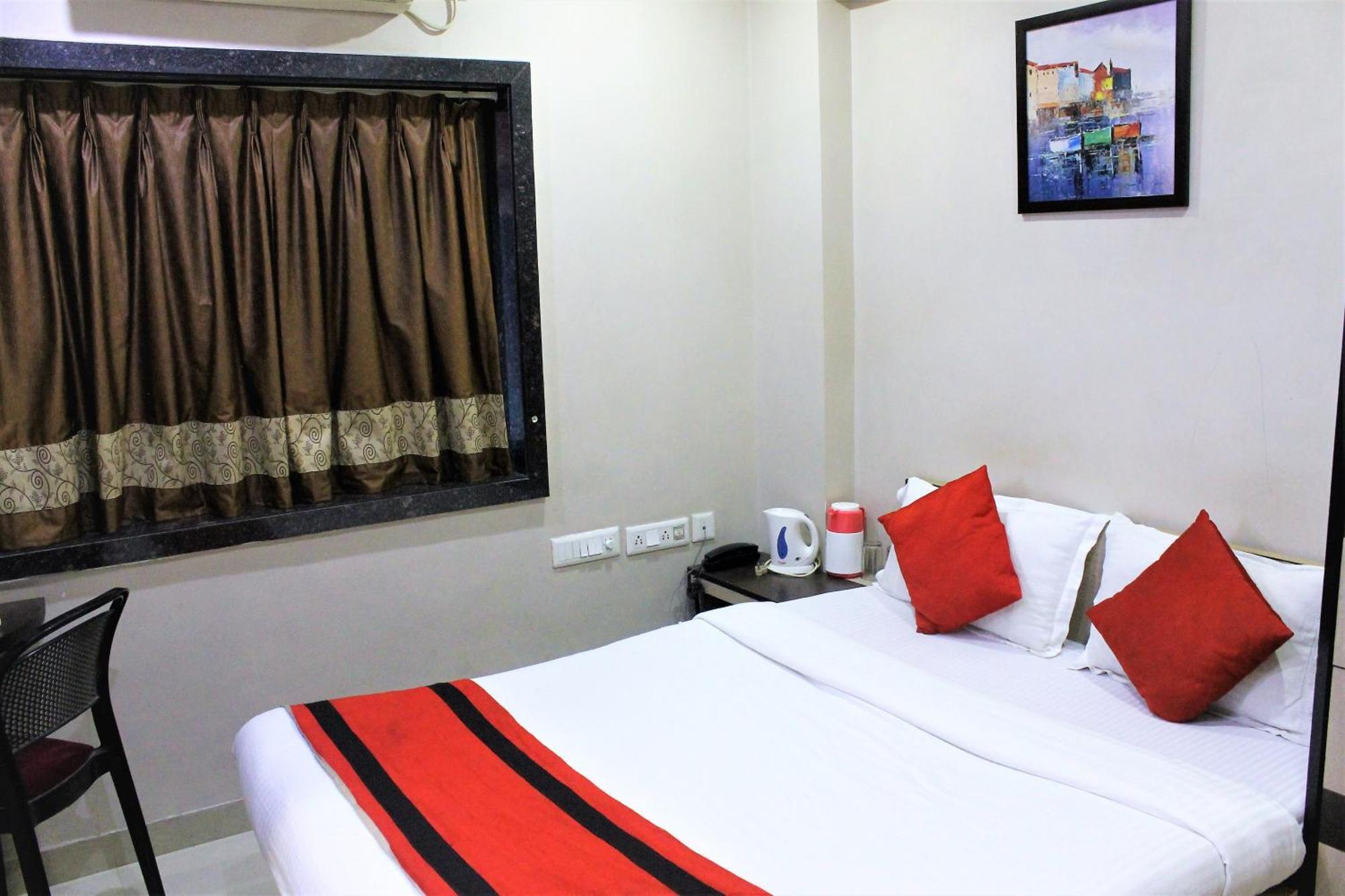 Reliable Inn Calcutta Extérieur photo
