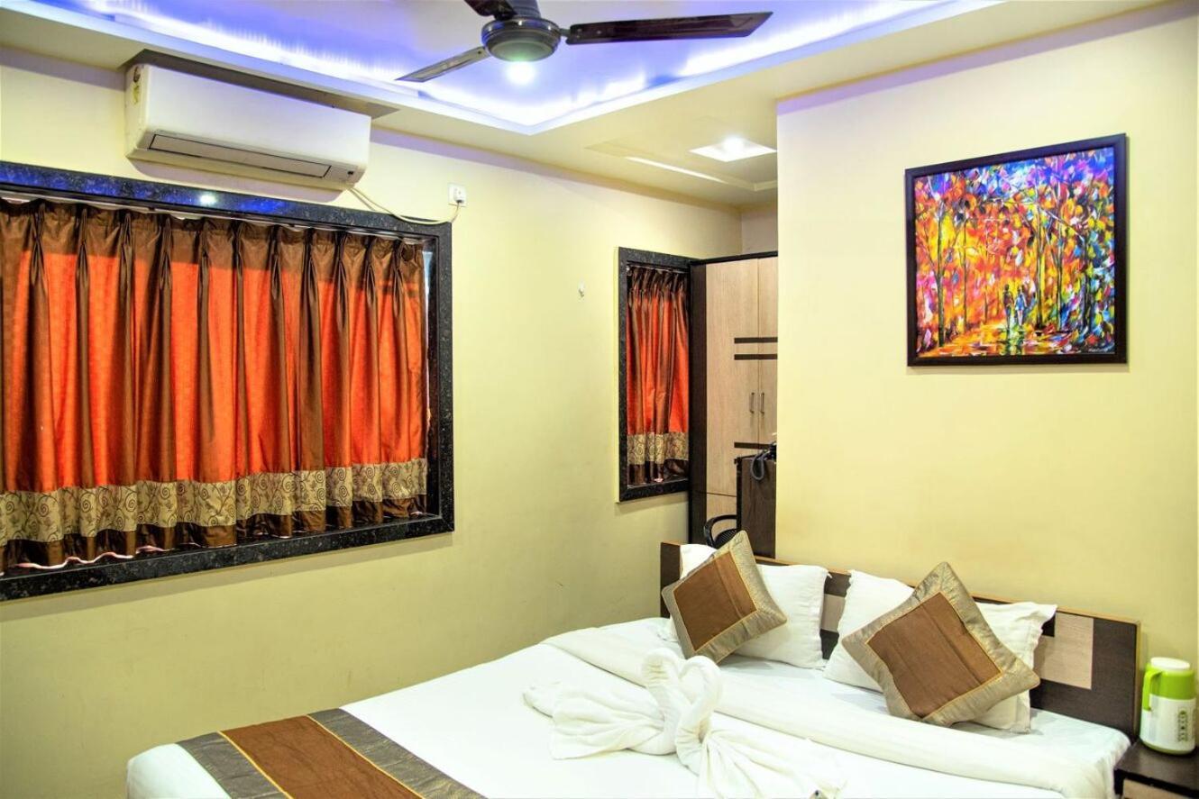 Reliable Inn Calcutta Extérieur photo