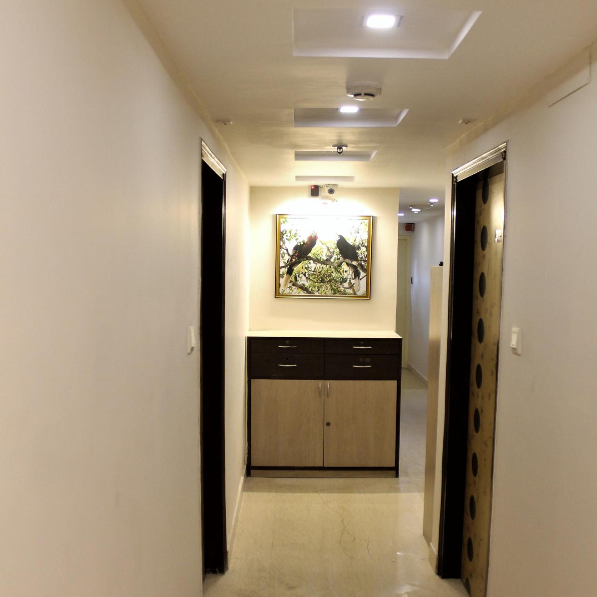 Reliable Inn Calcutta Extérieur photo