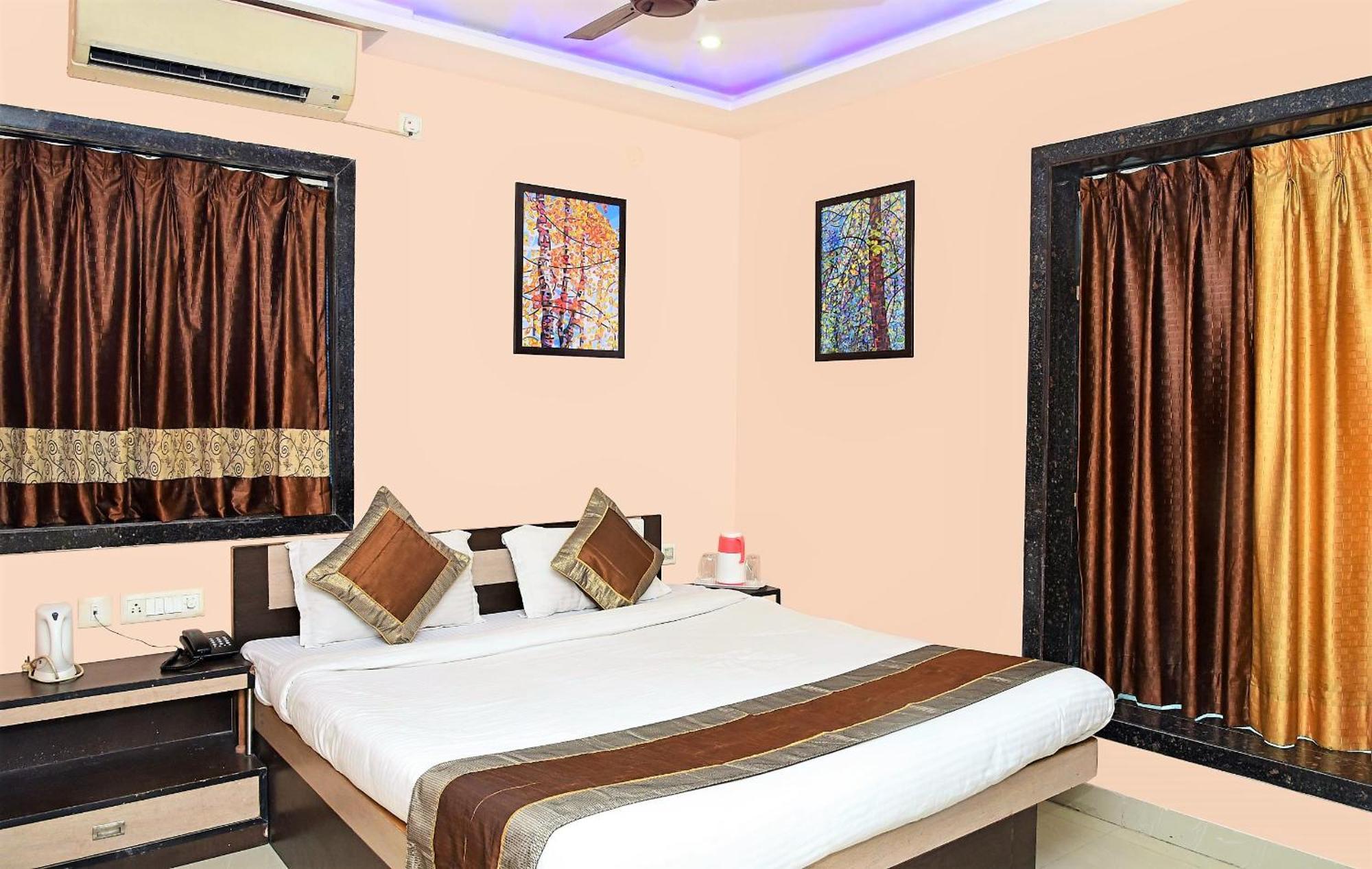 Reliable Inn Calcutta Extérieur photo