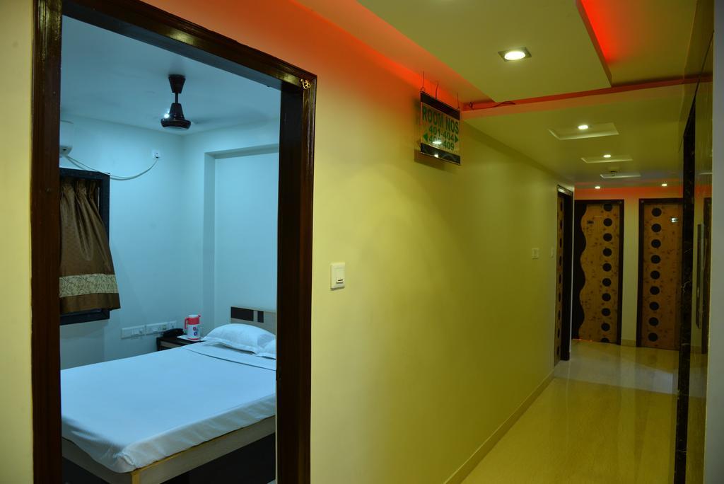 Reliable Inn Calcutta Chambre photo